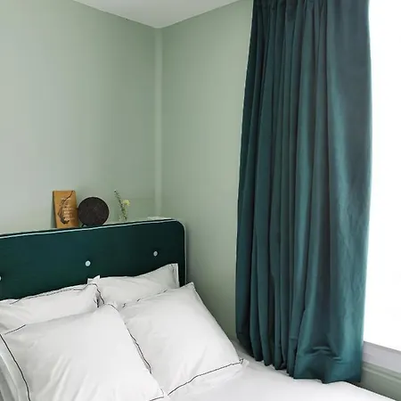 Ami Hotel 3*