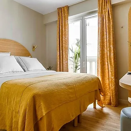 Ami - Orso Hotel Parijs