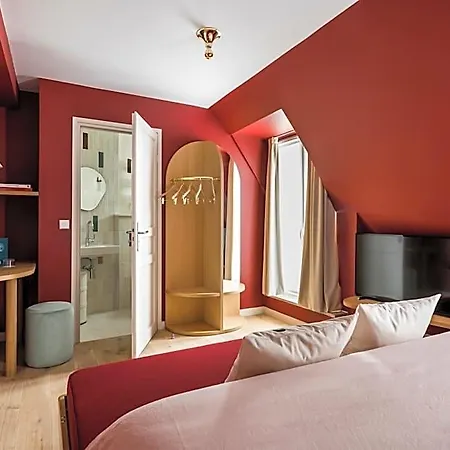 Ami - Orso Hotel Parijs
