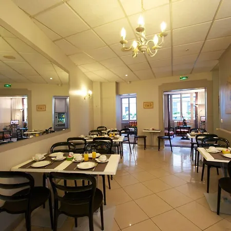 Hotel Ami 3*