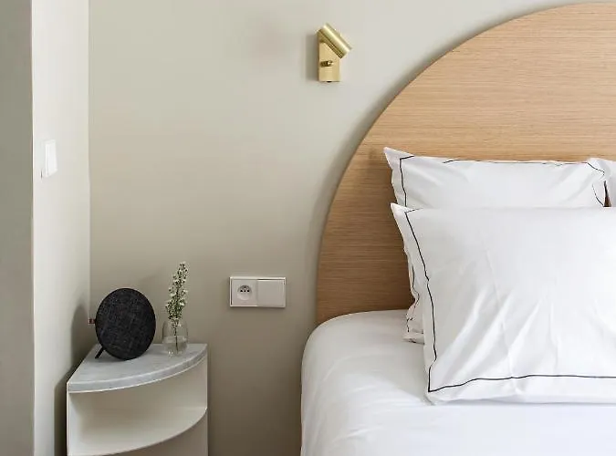 Ami - Orso 호텔 3*