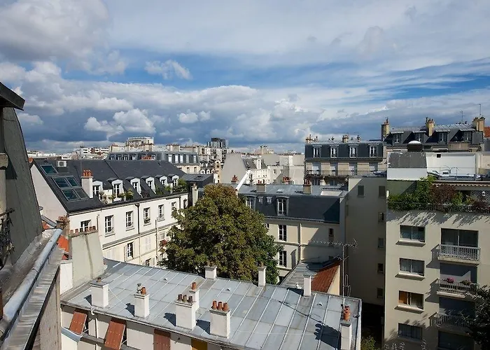 Ami - Orso 호텔 3*