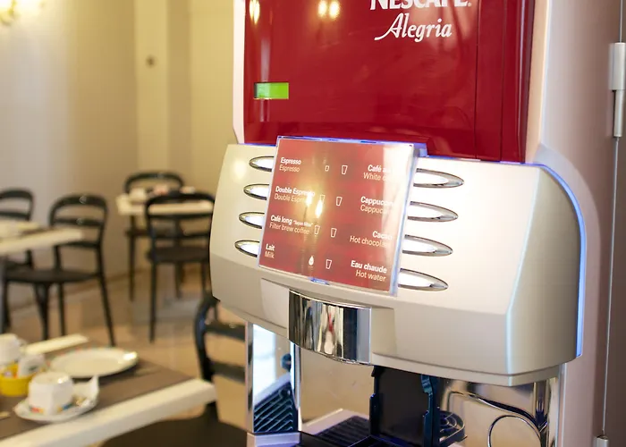 Ami - Orso 호텔 3*