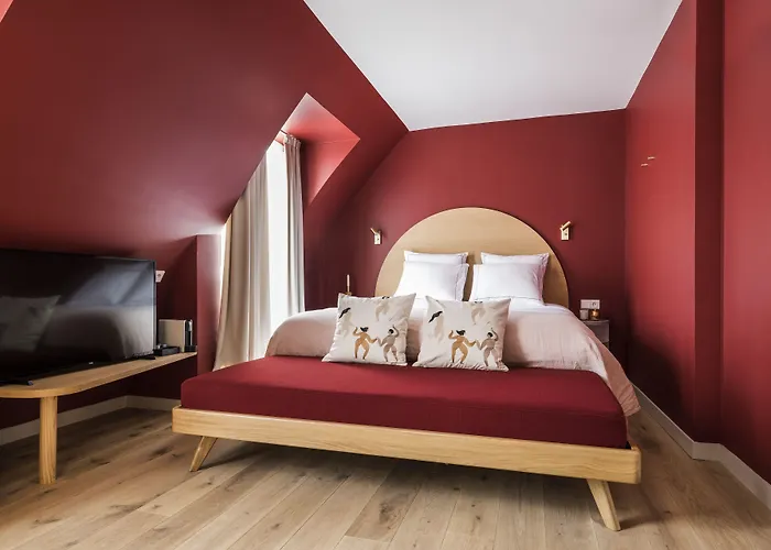 Ami - Orso 호텔 3*