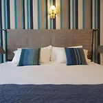 Ami - Orso Hotel