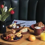 Ami - Orso Hotel