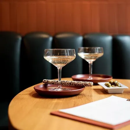 Ami - Orso 3* París